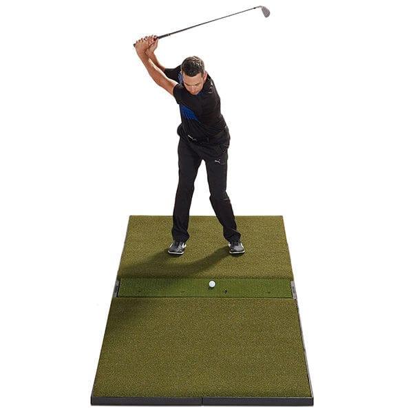 Fiberbuilt Launch Monitor Studio - 4' x 9' Center Hitting : with hitting mat, during a hit